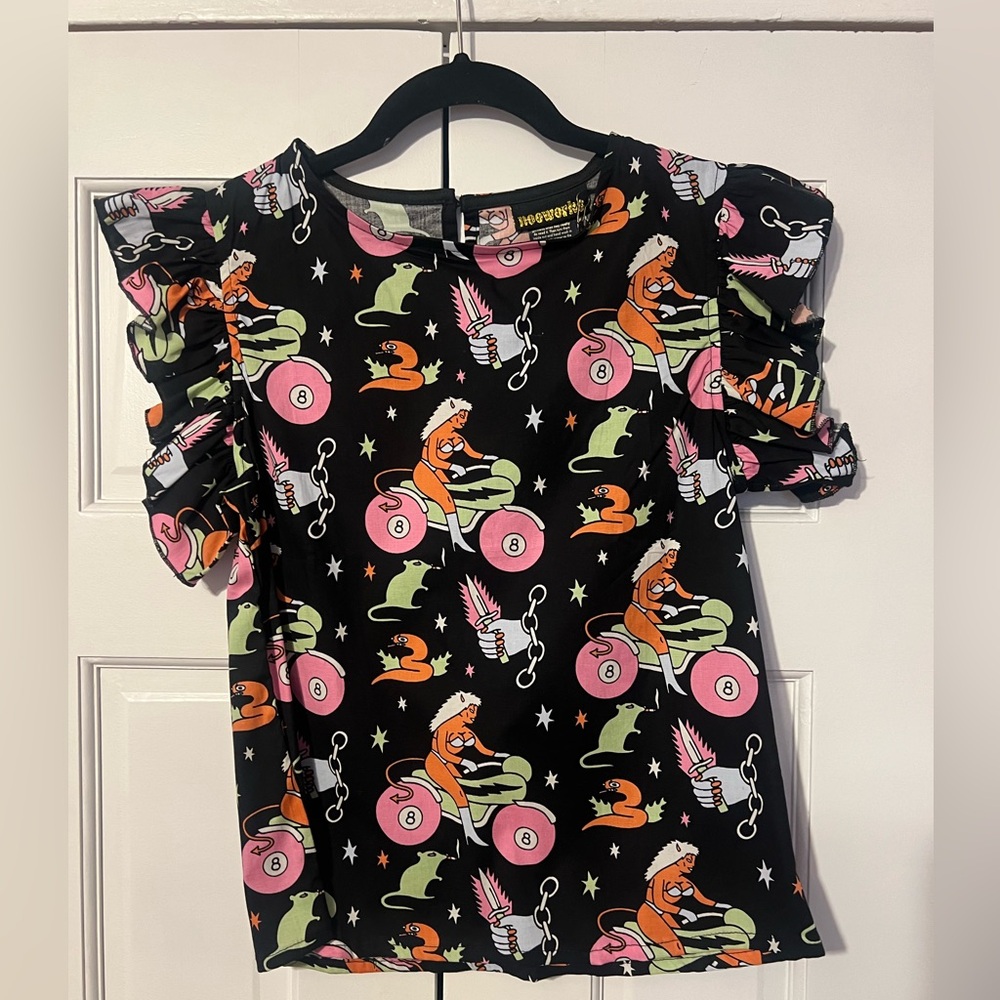 Nooworks || Mean Machine || Ruffle Top || NWT || Size XS